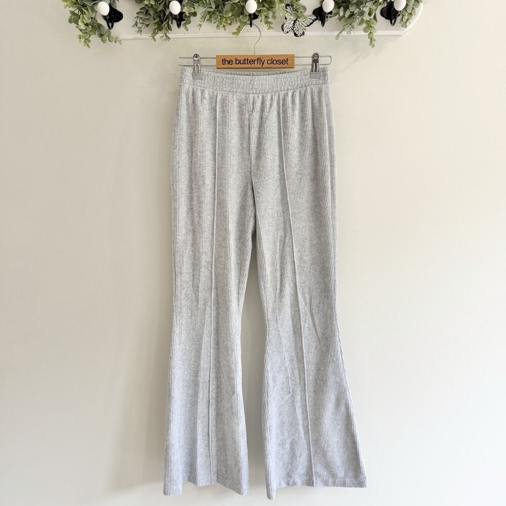 Aerie Women’s Gray Ribbed Velour Flared Pants Small 12 6074